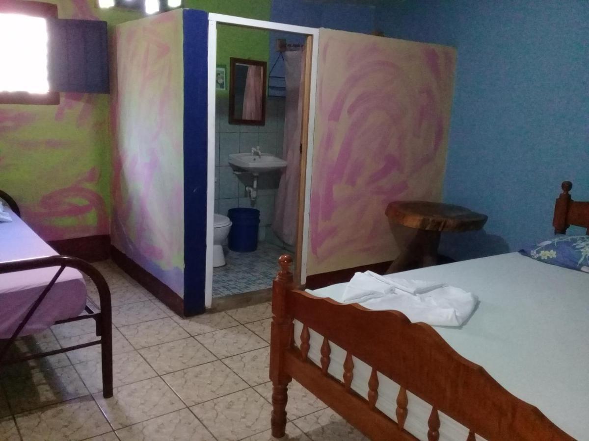 Hostal Maria Rivas Exterior photo