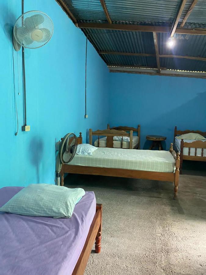 Hostal Maria Rivas Exterior photo