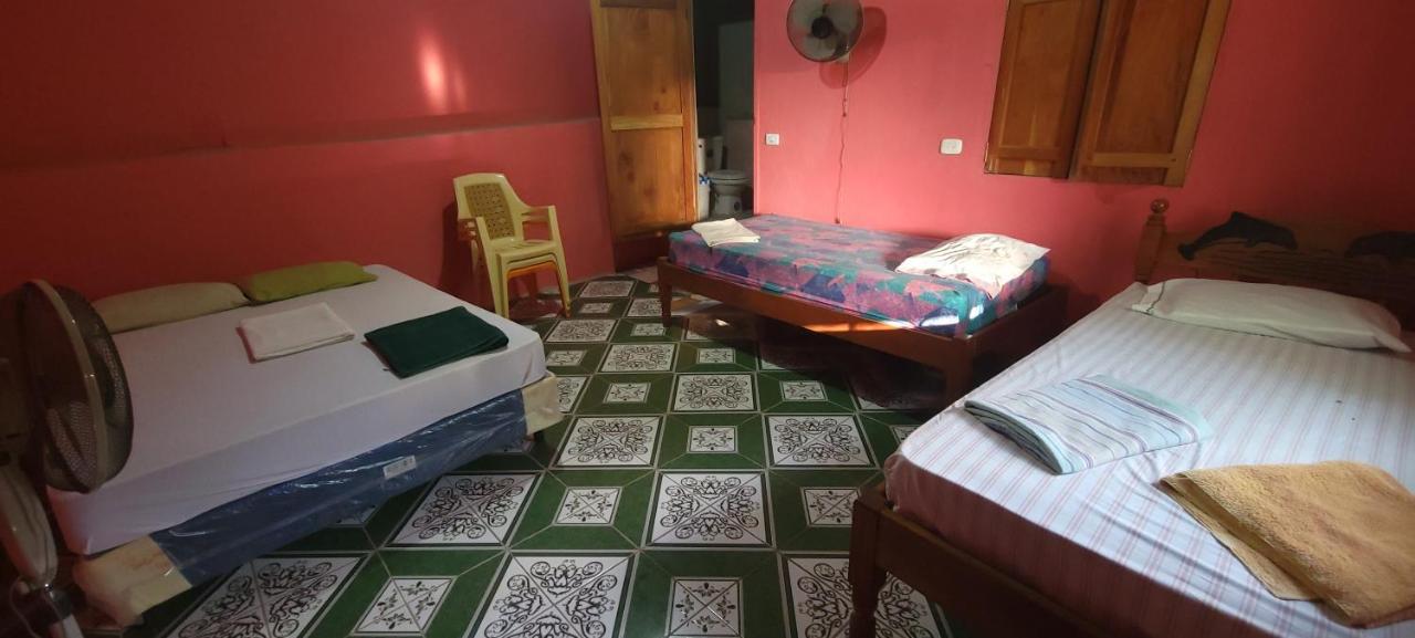Hostal Maria Rivas Exterior photo