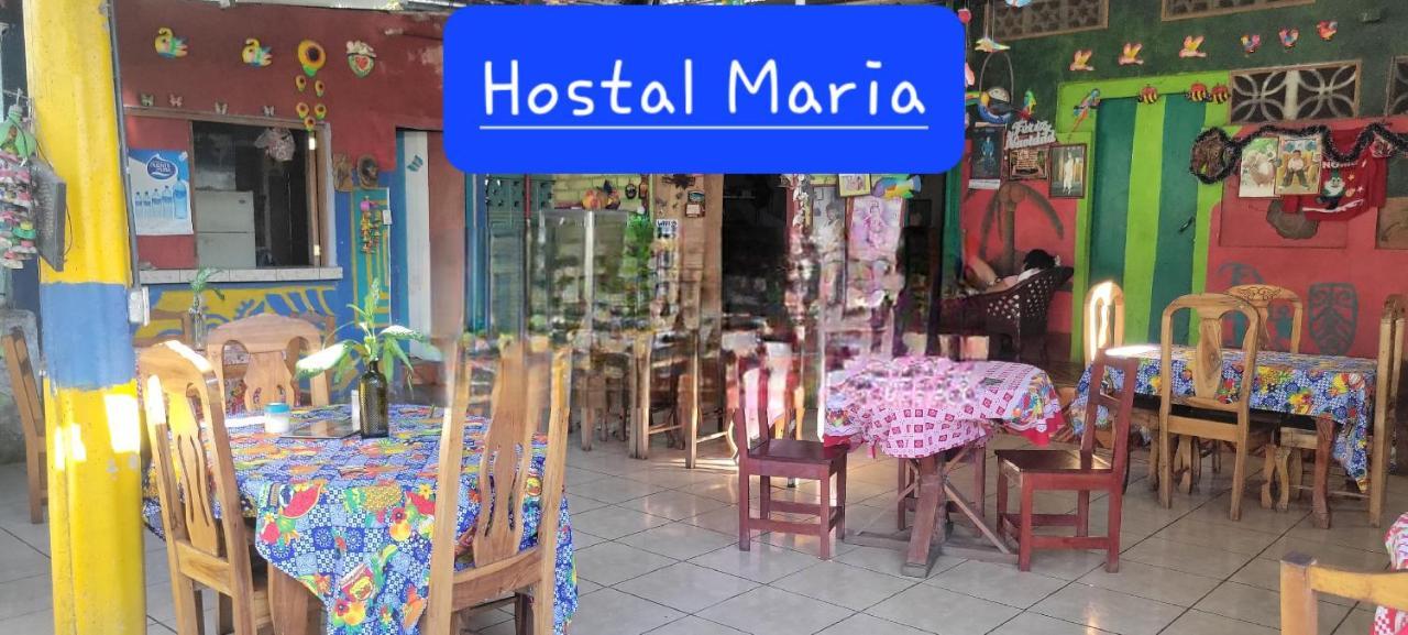 Hostal Maria Rivas Exterior photo